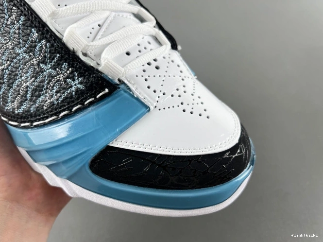23 UNC Jordan 318376-041 0802